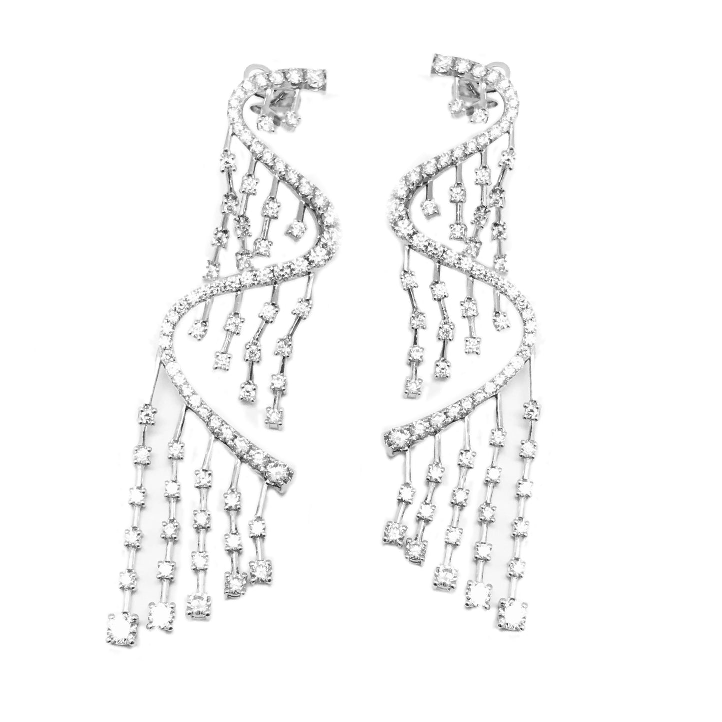 White Gold with White Diamond Earrings from Link Collection