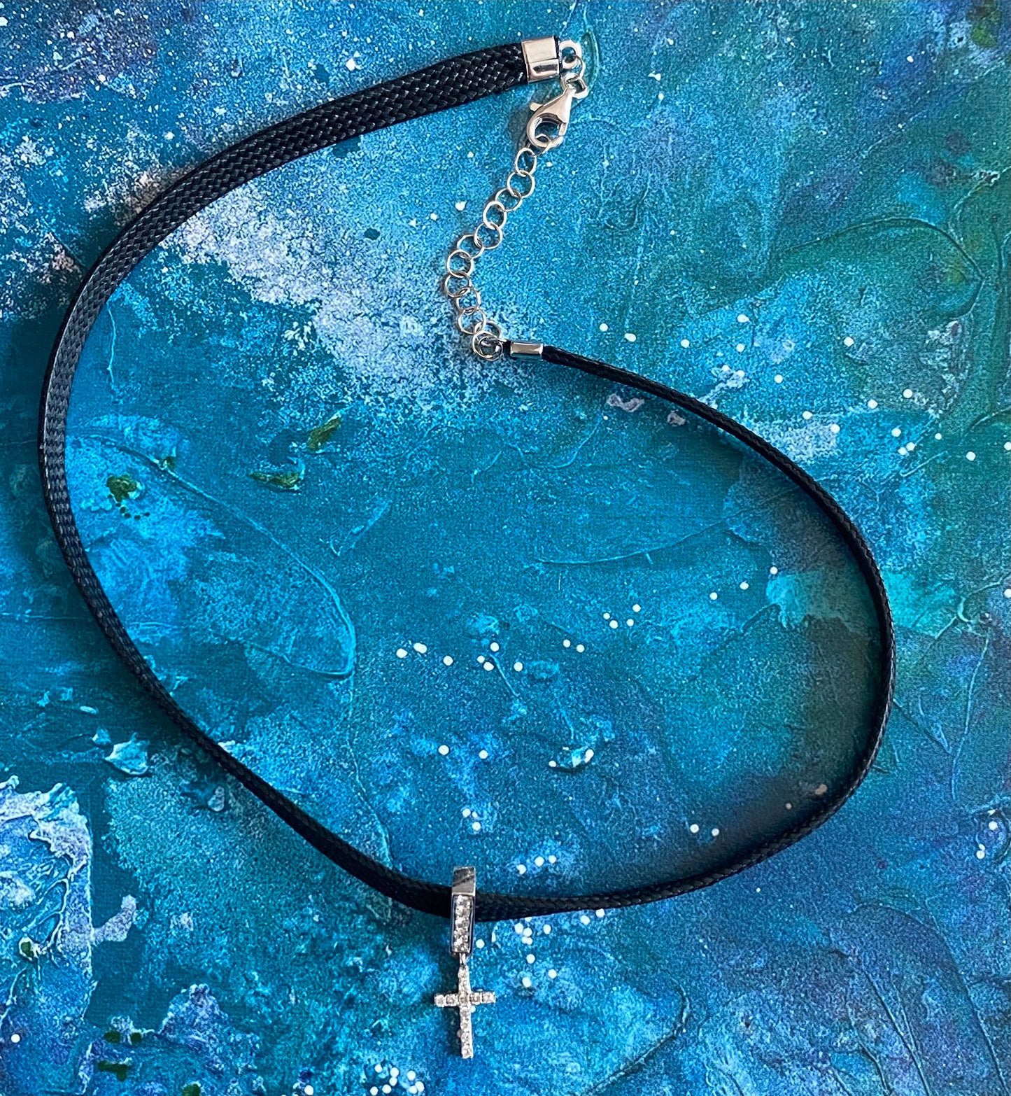 White Gold White Diamond Leather Choker From Skull & Cross Collection