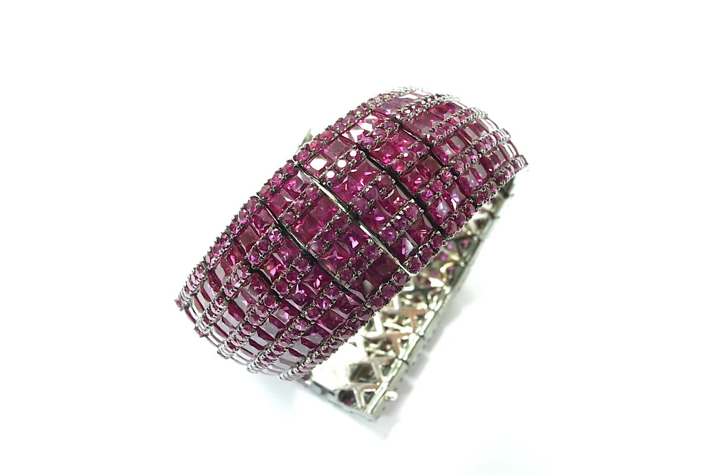 White Gold Ruby Bracelet From Link Collection