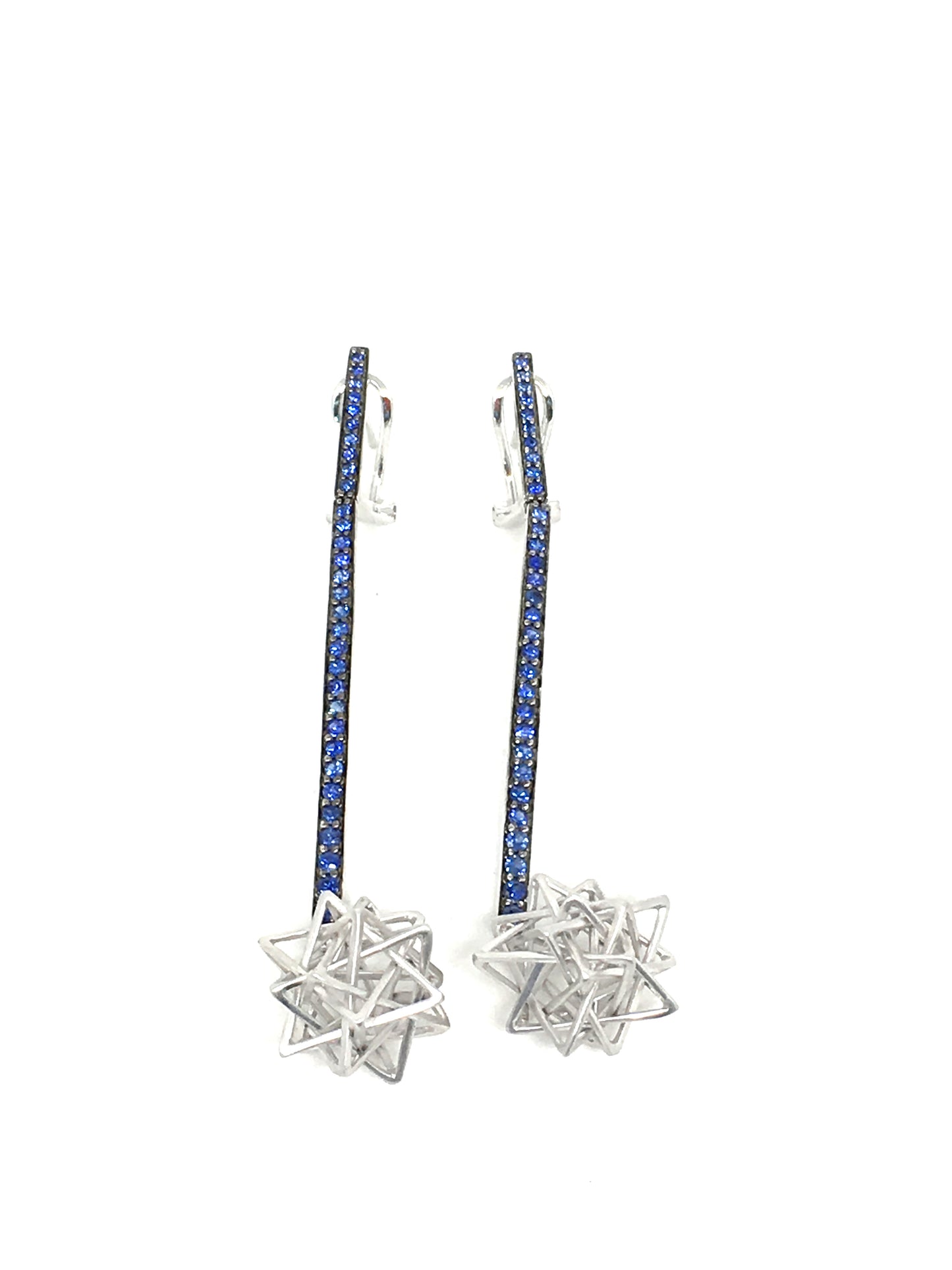 White Gold with Blue Sapphire Earrings from Origami Collection
