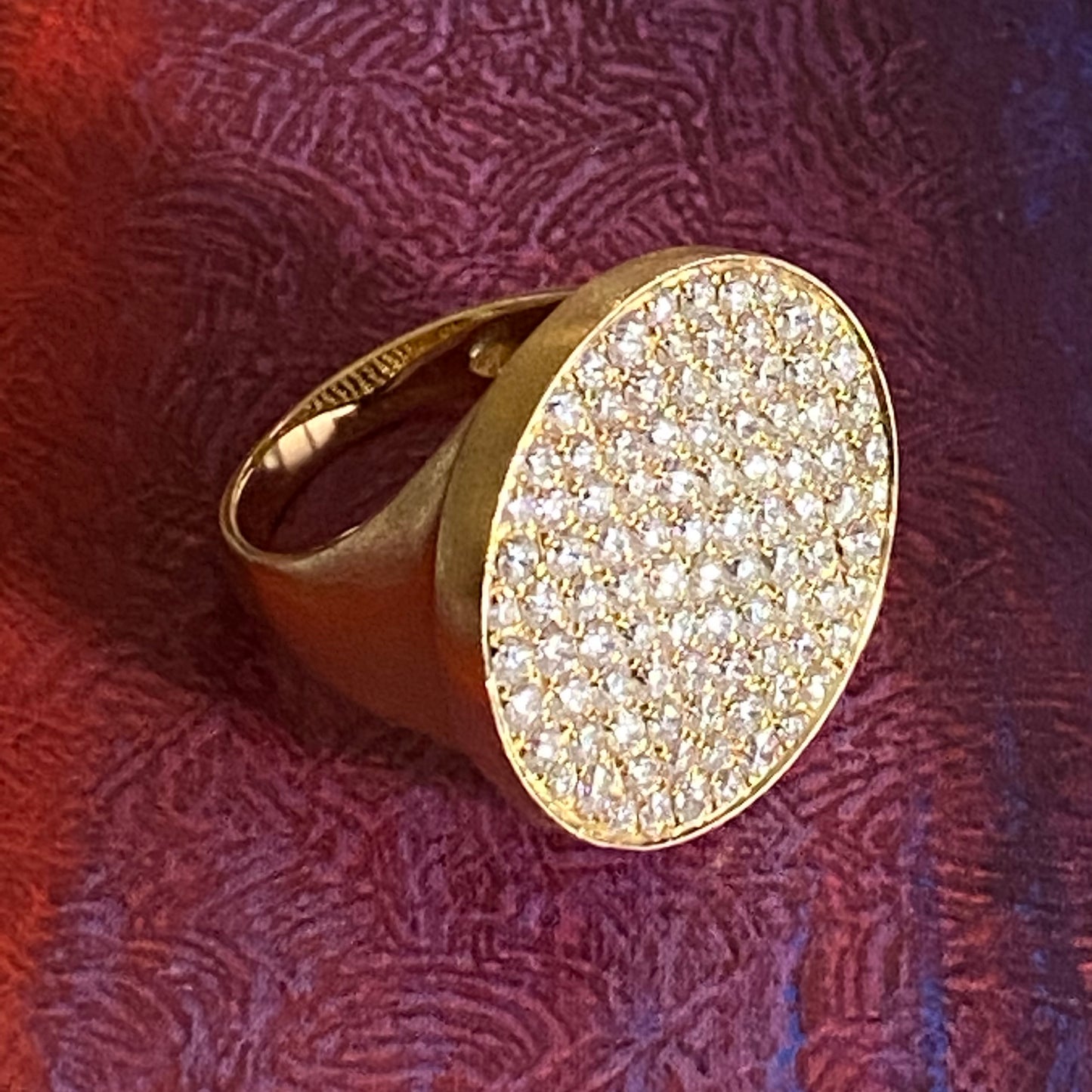 Yellow Gold White Diamonds Ring