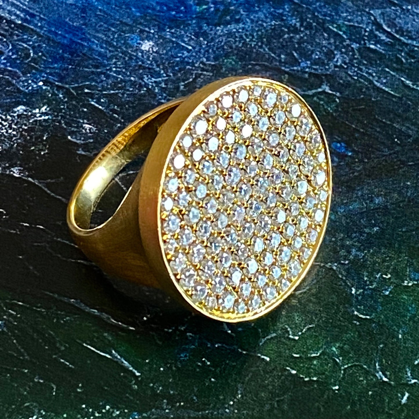 Yellow Gold White Diamonds Ring