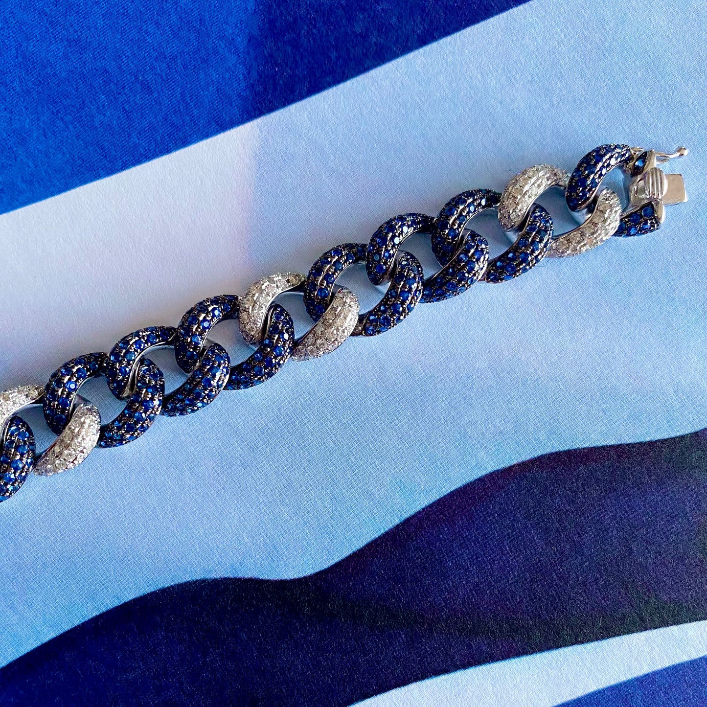 White Gold Blue Sapphire and White Diamond Link Bracelet 11mm